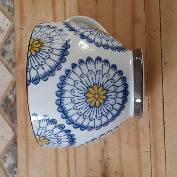 Unique hand painted soup cups - Picture 3 of 4